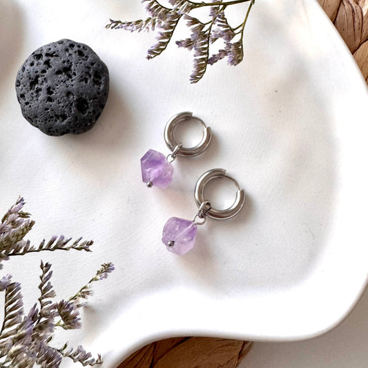 Amethyst -korvakorut