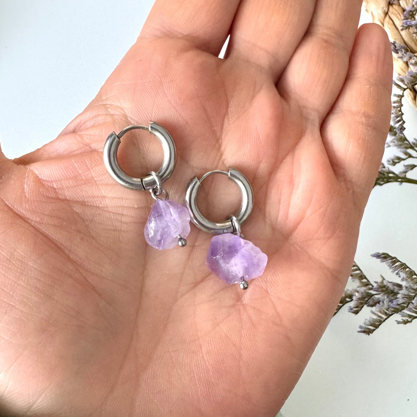 Amethyst -korvakorut