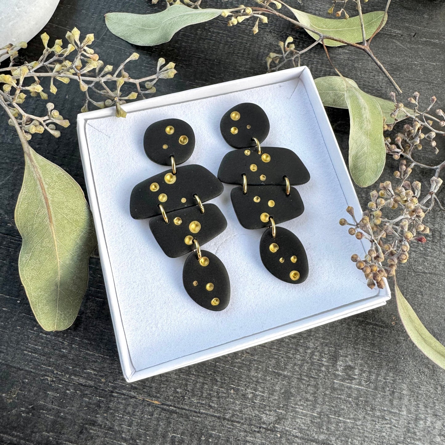 Polku -korvakorut ⎮ Kulta