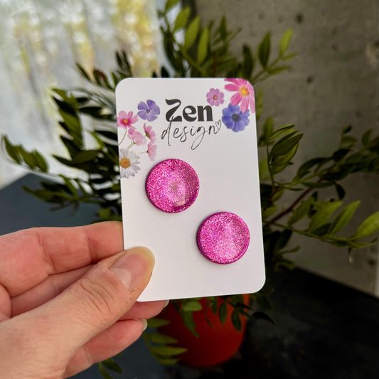 Maxi-nappikorvakorut