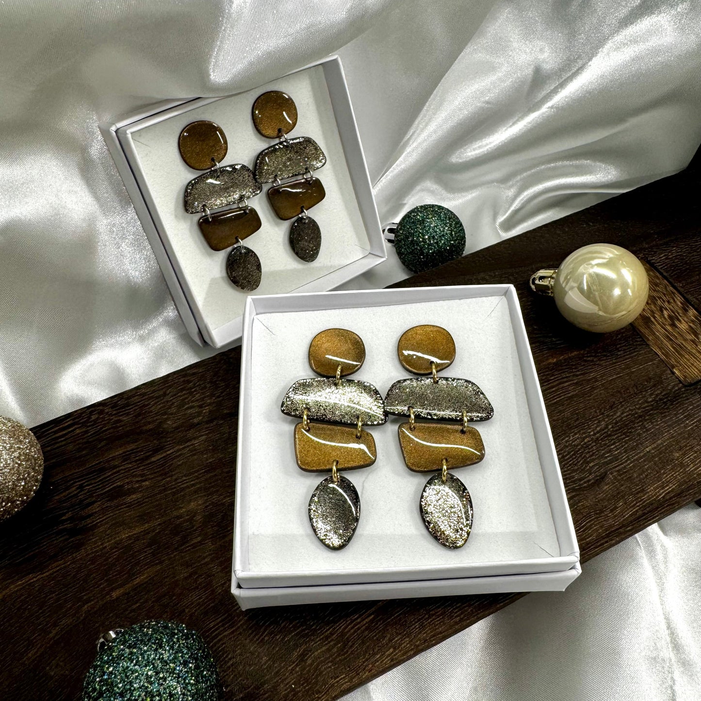 Polku -korvakorut ⎮ Kulta/hopea