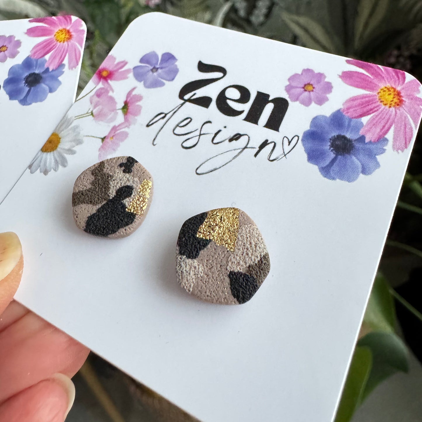 Mini-nappikorvakorut