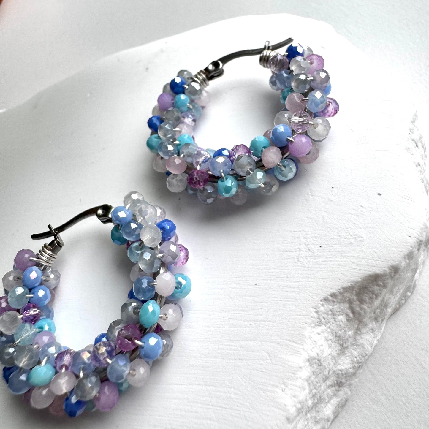 Sirkus M -korvakorut ⎮ Hopea