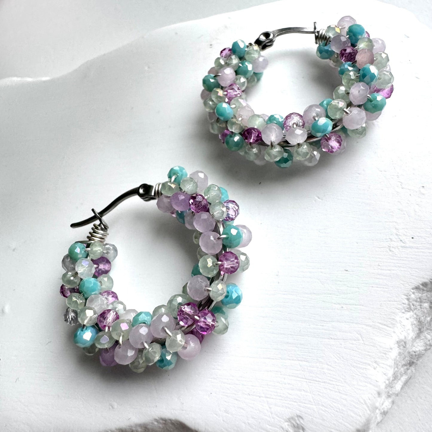 Sirkus M -korvakorut ⎮ Hopea