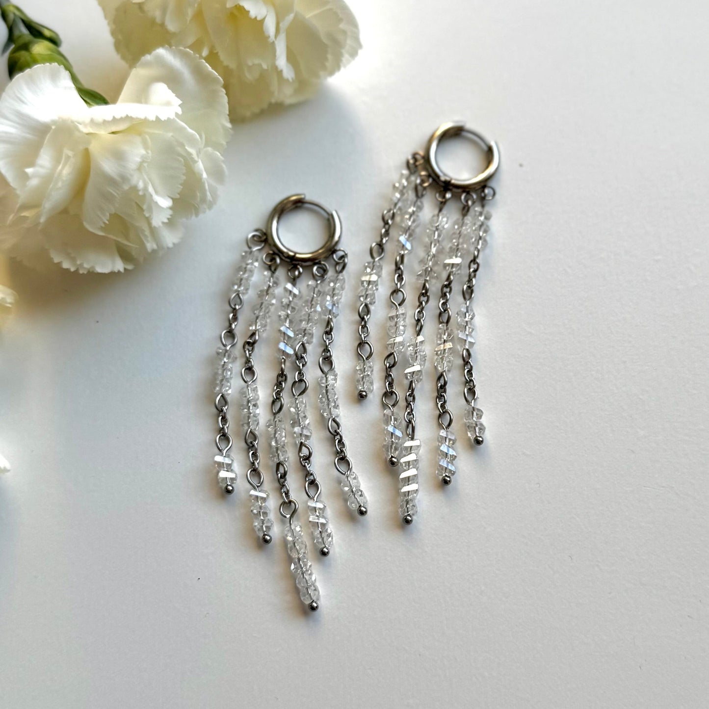 Kide -korvakorut ⎮ Hopea