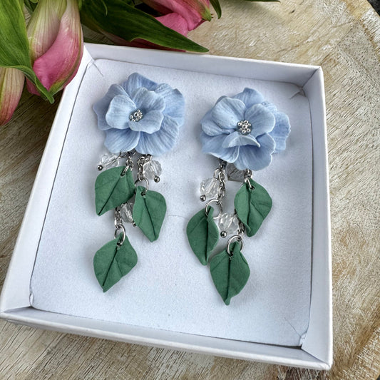 Kuiske & lehdet -korvakorut